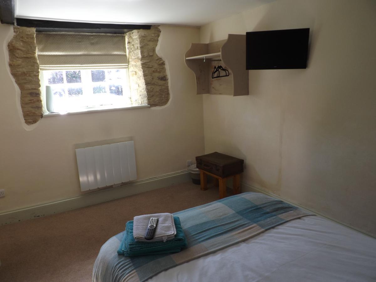The Vane Arms Hotel Sudborough Bagian luar foto