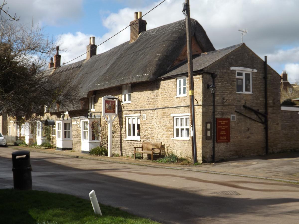 The Vane Arms Hotel Sudborough Bagian luar foto