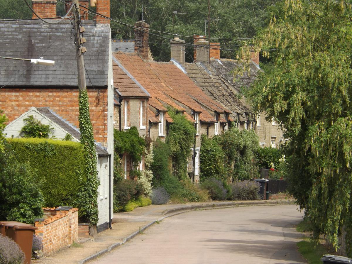 The Vane Arms Hotel Sudborough Bagian luar foto
